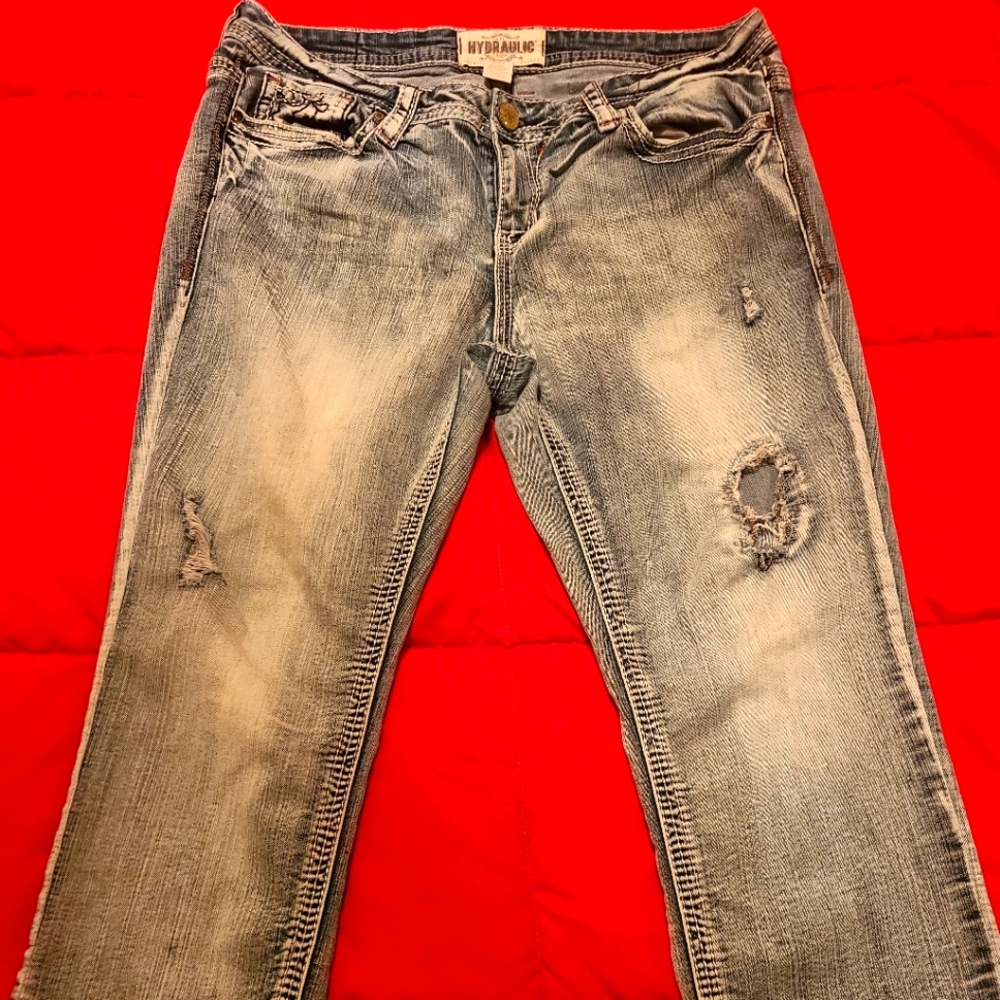 Hydraulic plus size capri
